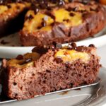 Tarte mousse de chocolate e ameixa